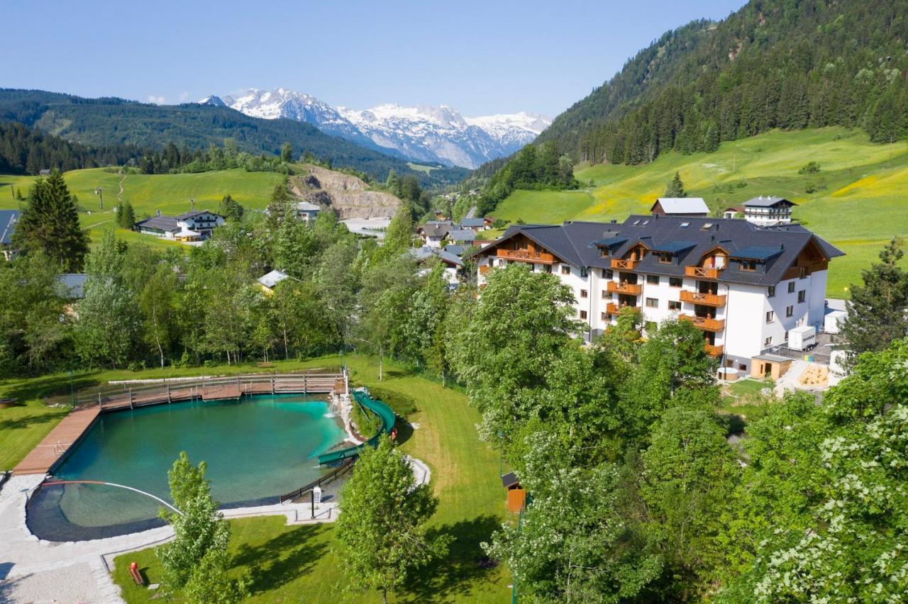 Apart- Und Wellnesshotel Dachsteinresort Russbach am Pass Gschütt Esterno foto