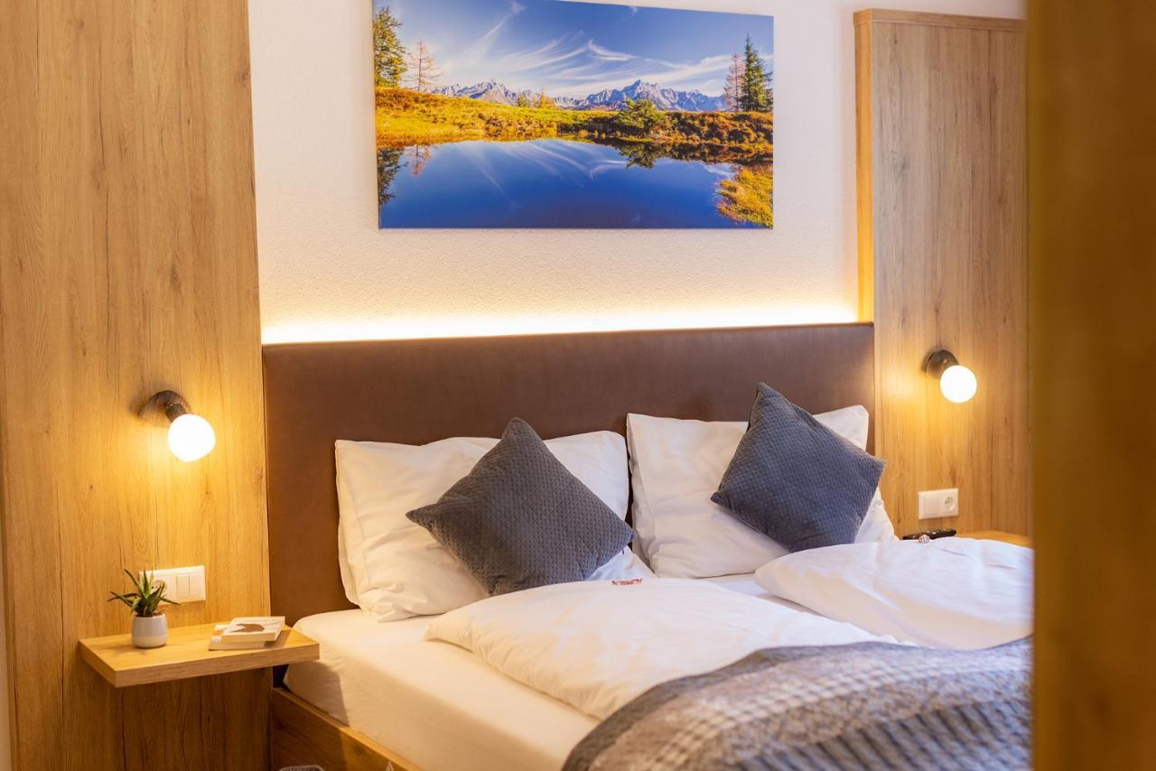 Apart- Und Wellnesshotel Dachsteinresort Russbach am Pass Gschütt Esterno foto
