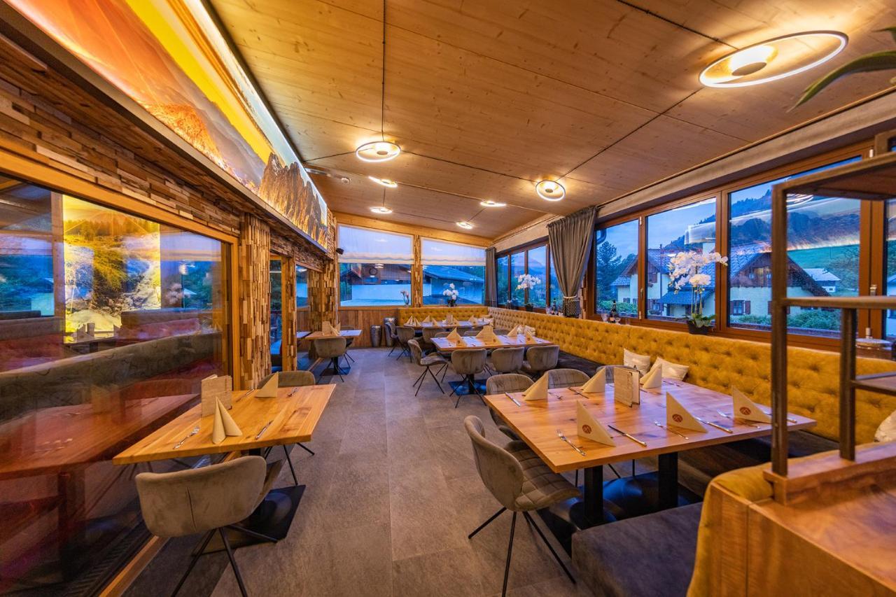 Apart- Und Wellnesshotel Dachsteinresort Russbach am Pass Gschütt Esterno foto