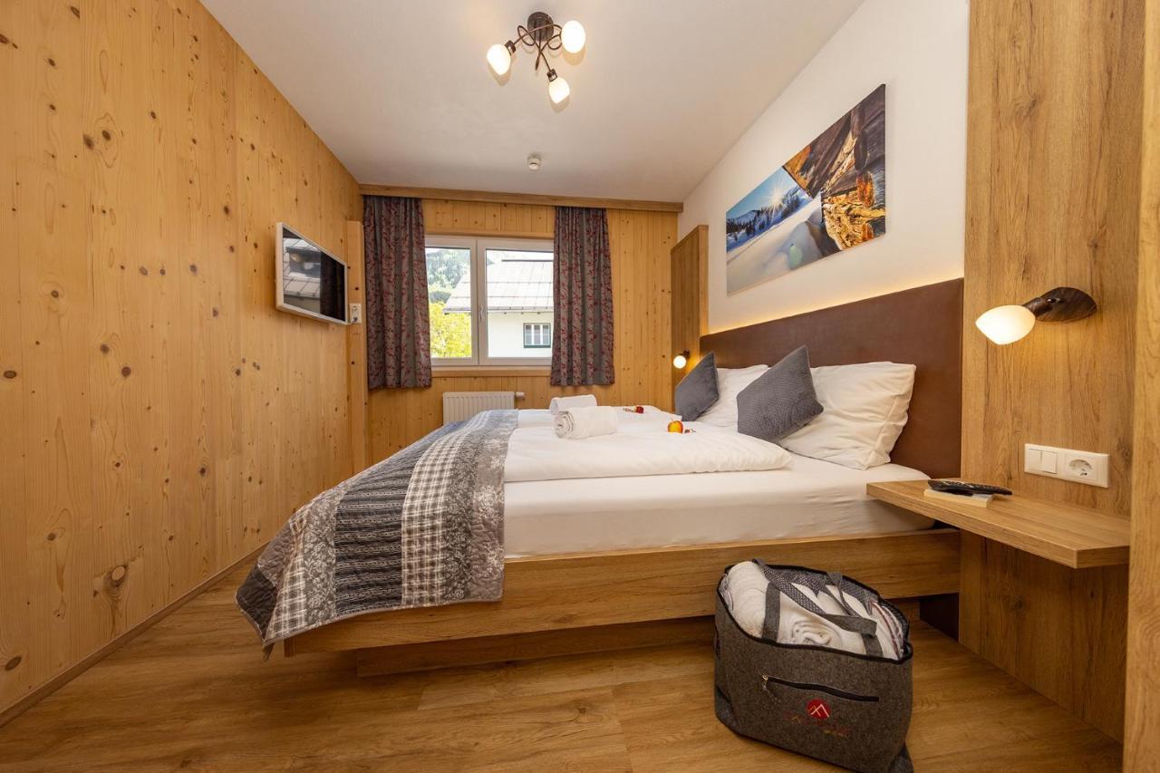 Apart- Und Wellnesshotel Dachsteinresort Russbach am Pass Gschütt Esterno foto